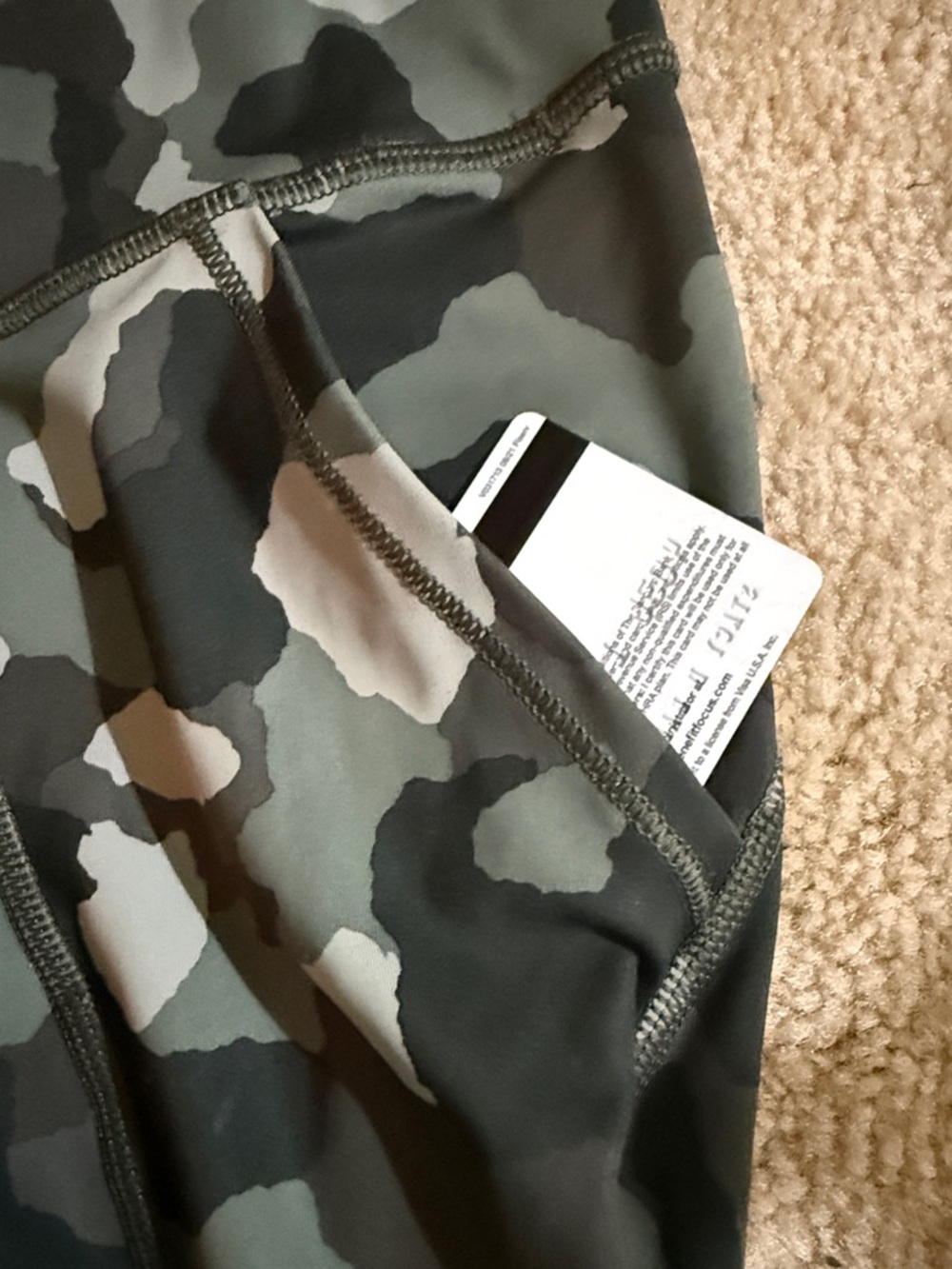 Athleta Lightning Camo 7/8 tight Camouflage Women's Leggings size M - Picture 11 of 15